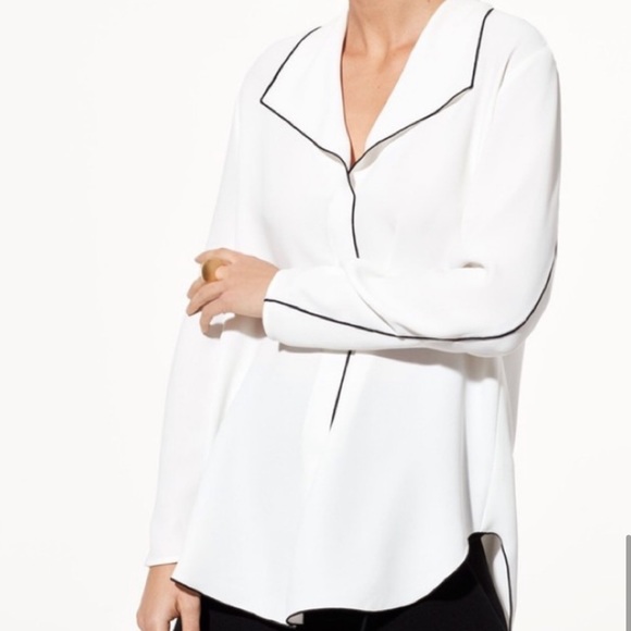Babaton Tops - Aritzia Babaton Rena Blouse